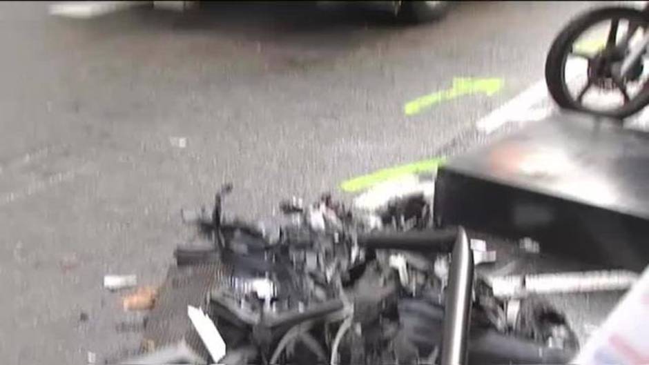 Un coche pierde el control y provoca un accidente múltiple en Barcelona