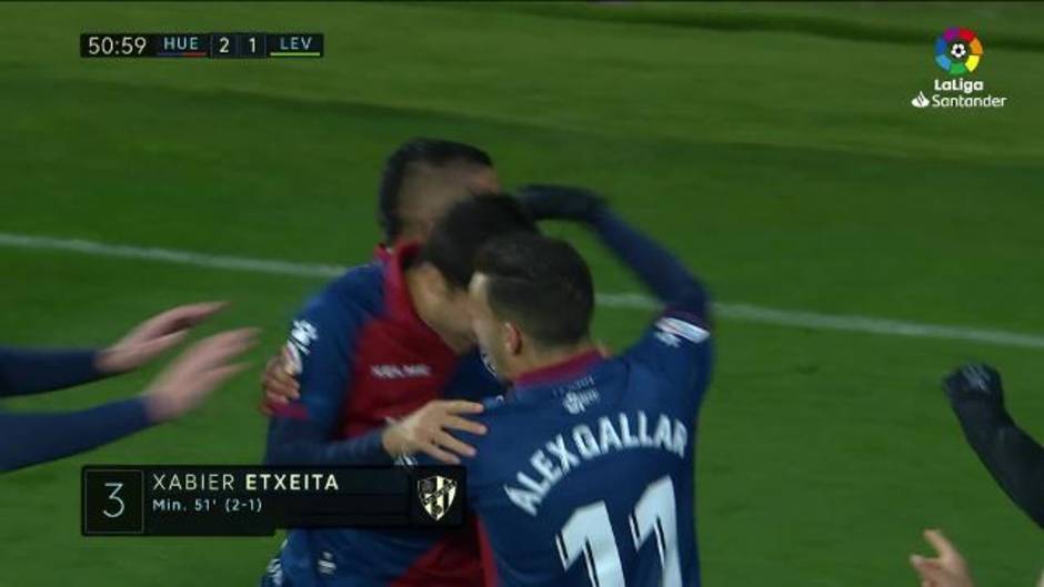 Gol de Xabier Etxeita (2-1) en el Huesca 2-2 Levante