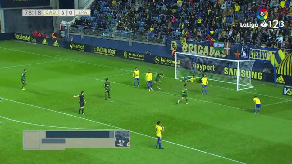 Gol de Tomas Pekhart (3-1) en el Cádiz 4-1 Las Palmas