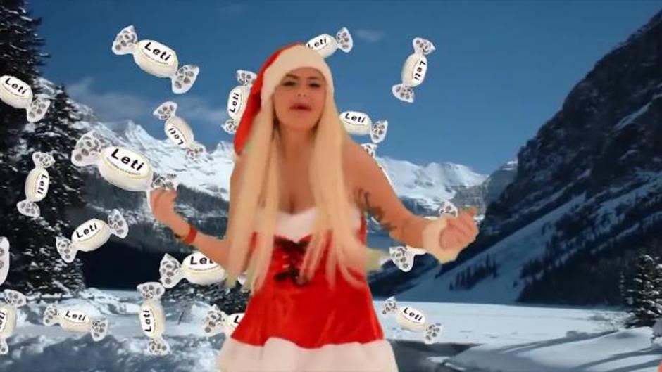 La Leticia Sabater más navideña publica su primer villancico, «El Polvorron»