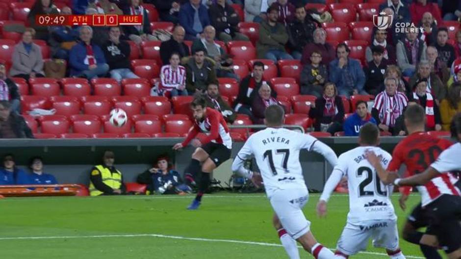 Gol de Aduriz (1-0) en el Athletic-Huesca