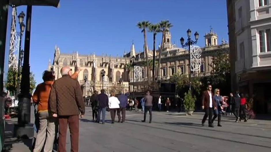 El puente de la Constitución se estrena con más ocupación