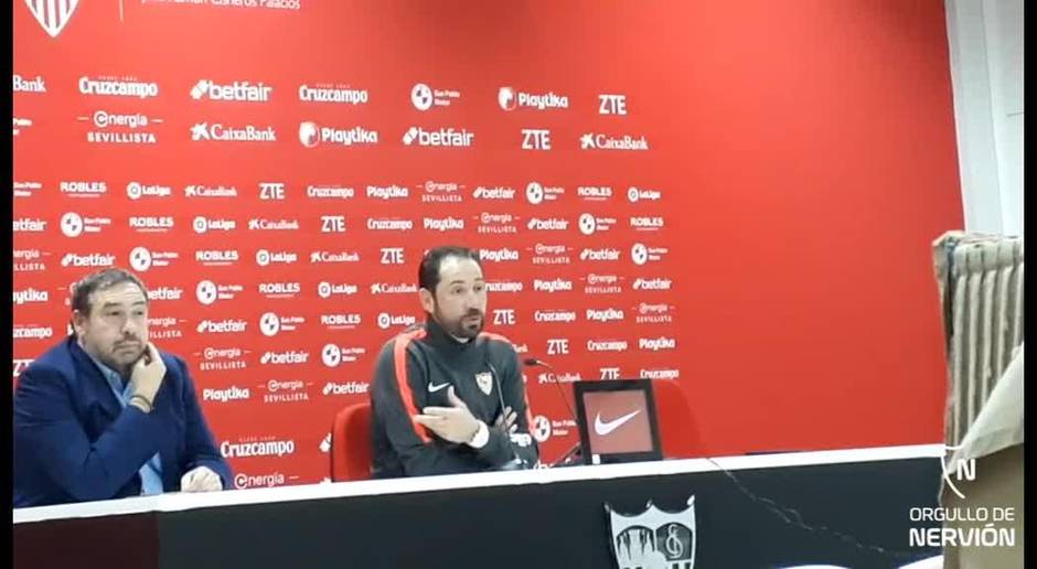 Machín y el plantillón del Valencia