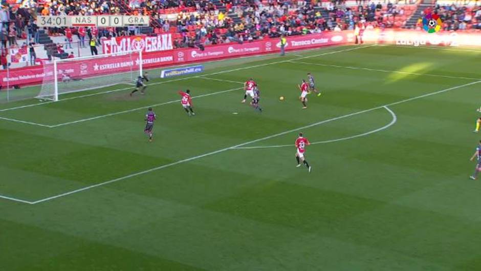 Gol de Alejandro Pozo (0-1) en el Nàstic 0–1 Granada CF