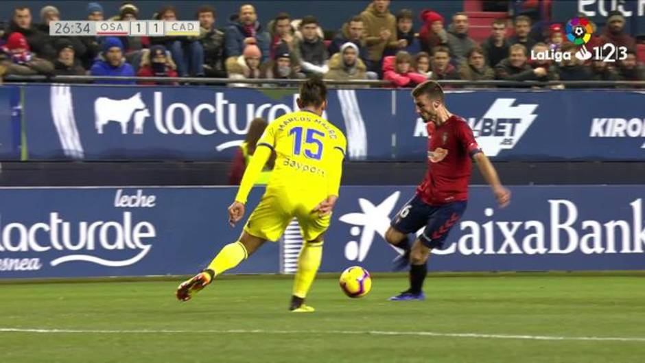 Gol de Álex Fernández (0-1) en el Osasuna 2-1 Cádiz CF