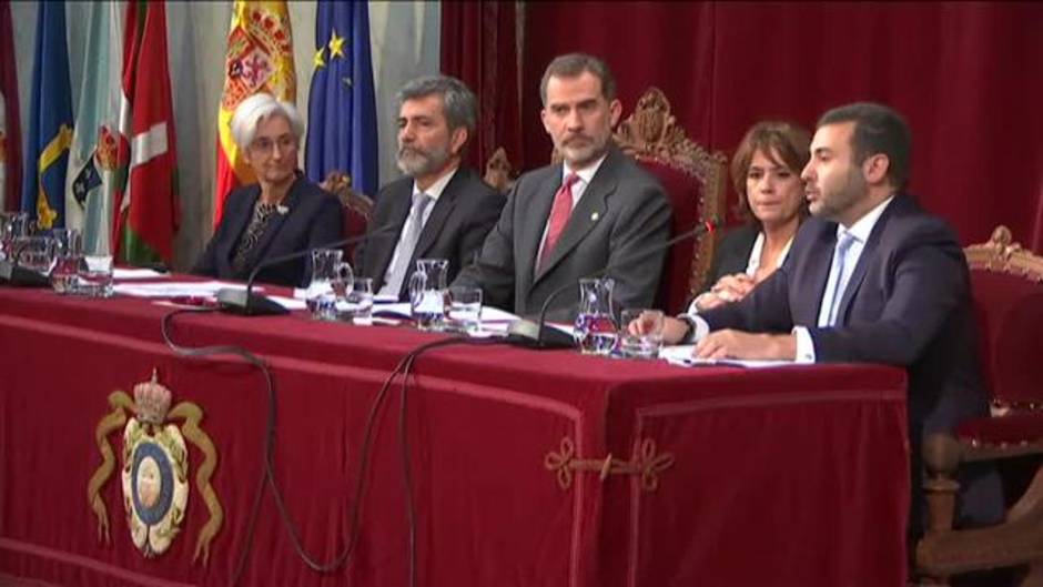 El Rey entrega los despachos a nuevos jueces en Madrid por la tensión independentista