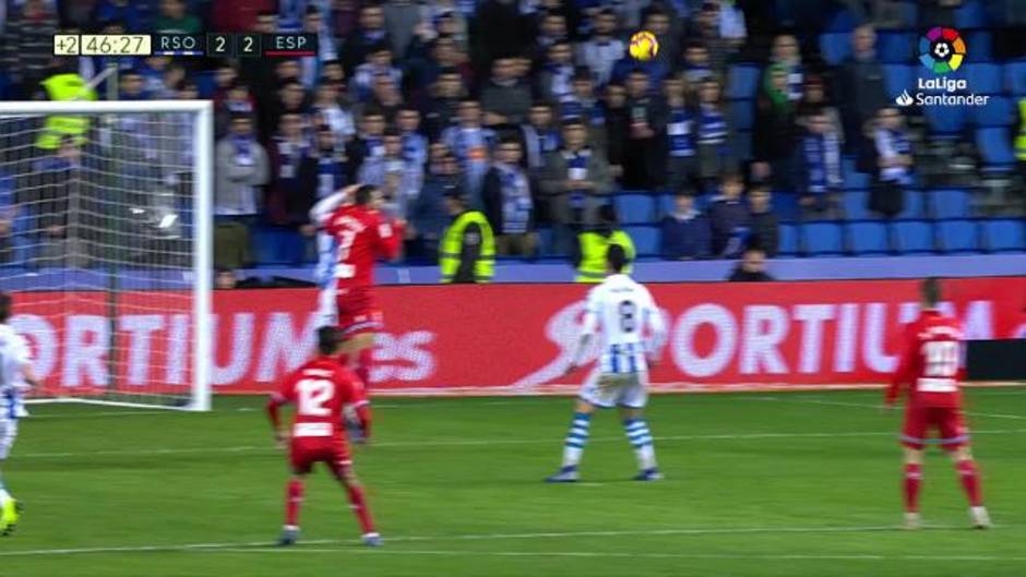 LaLiga (J19): Llorente, en propia, marca el segundo gol visitante en el Real Sociedad 3 - 2 Espanyol