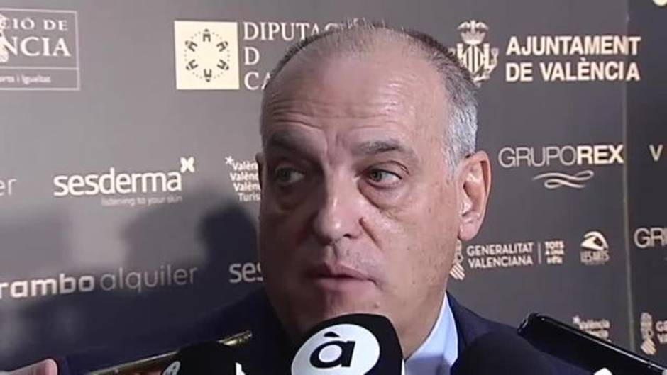 Tebas sobre el gol de Suárez: "Podría haber falta pero no es jugada de VAR para haber cambiado la decisión del árbitro"