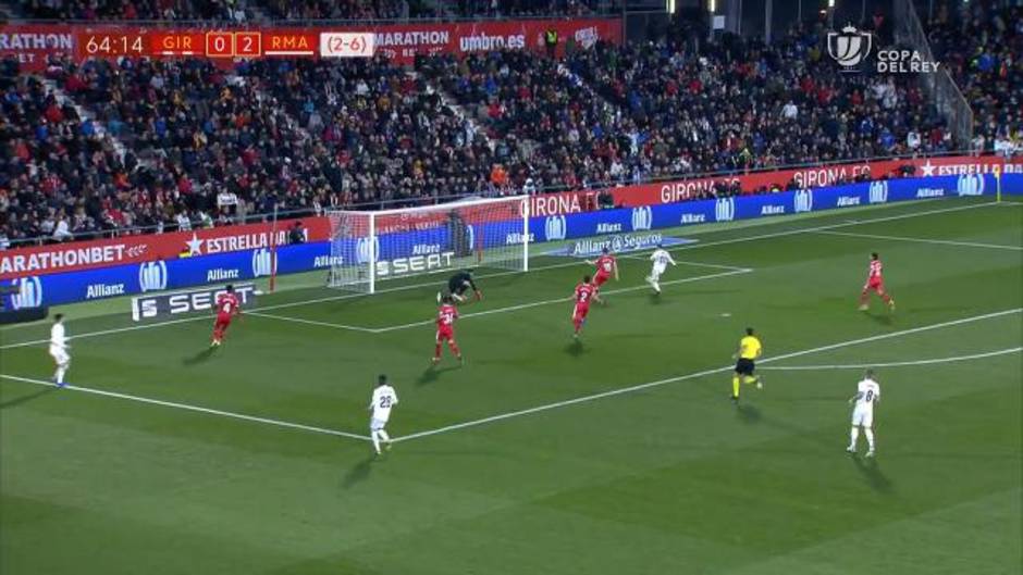 El increíble fallo de Lucas Vázquez a puerta vacía en el Girona 1-3 Real Madrid