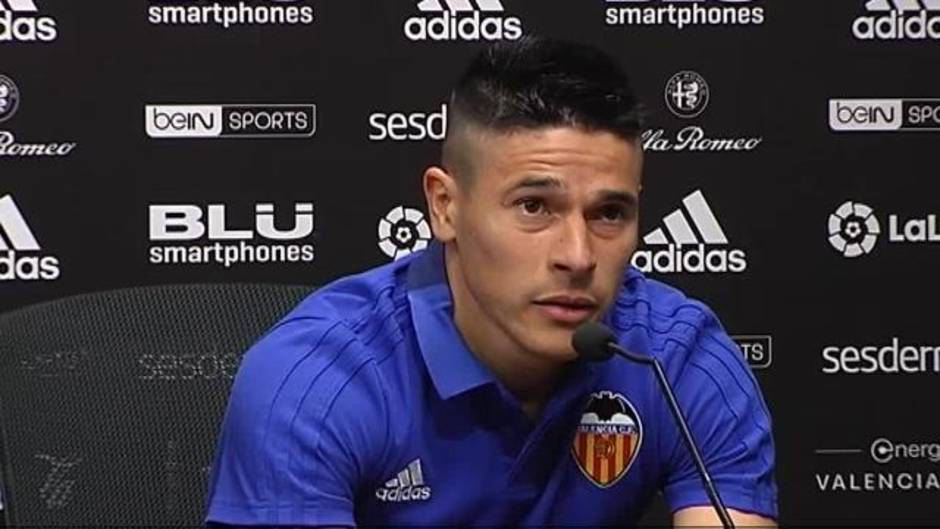 Sobrino y Roncaglia, ilusionados con su nueva etapa en el Valencia