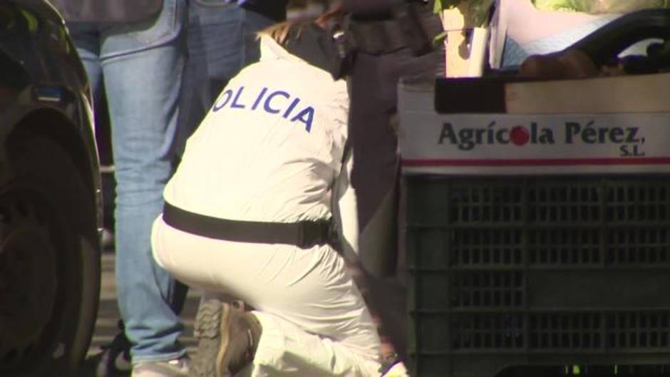 Hallado el cadáver de un bebé dentro de un contenedor de Carabanchel