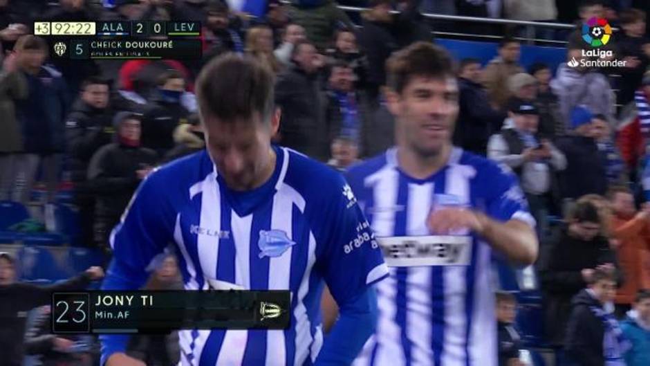 Gol de Jony Rodríguez (2-0) en el Deportivo Alavés 2-0 Levante UD de LaLiga Santander (J23)