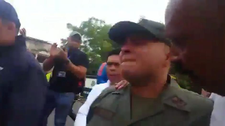 Cuatro miembros de la Guardia Nacional venezolana desertan en Cúcuta