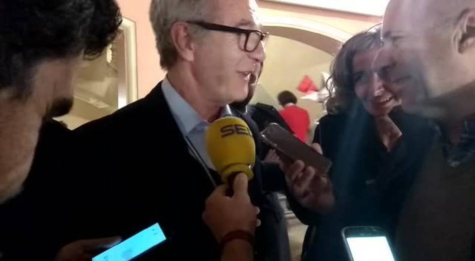 El ministro de Cultura, José Guirao, en la Gran Final del COAC 2019 en el Falla