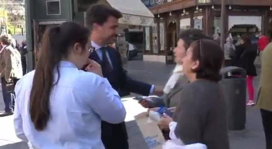 El portavoz Partido Popular en la capital hispalense, Beltrán Pérez, apela a la conveniencia de que gobierne en Sevilla el mismo partido de la Junta