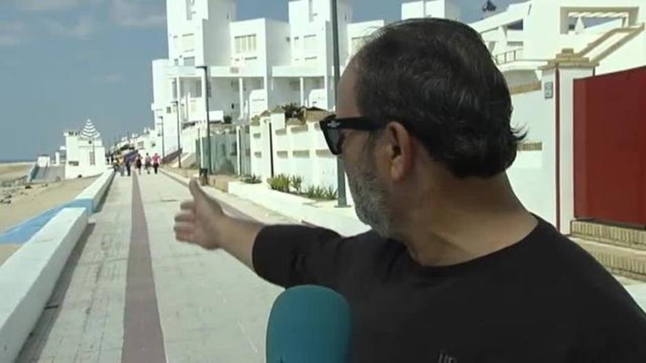 Sin arena en la playa de Matalascañas