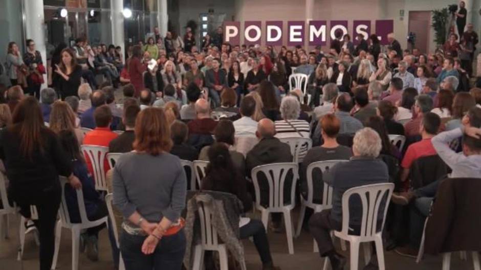 Montero advierte que PSOE y Cs "también es un gobierno de derecha"