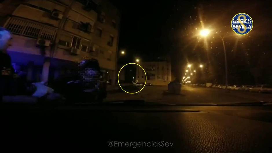 Persecución policial de una furgoneta sustraída por la zona sur de Sevilla