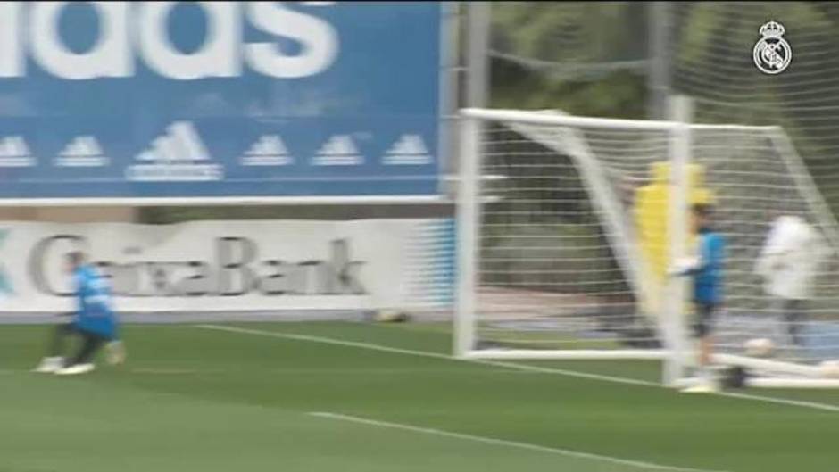 Kroos entrena con el grupo y Vinicius Jr. ya hace gran parte del entrenamiento