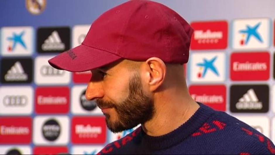 Benzema asegura que "le da igual" que el Real Madrid fiche a otro delantero