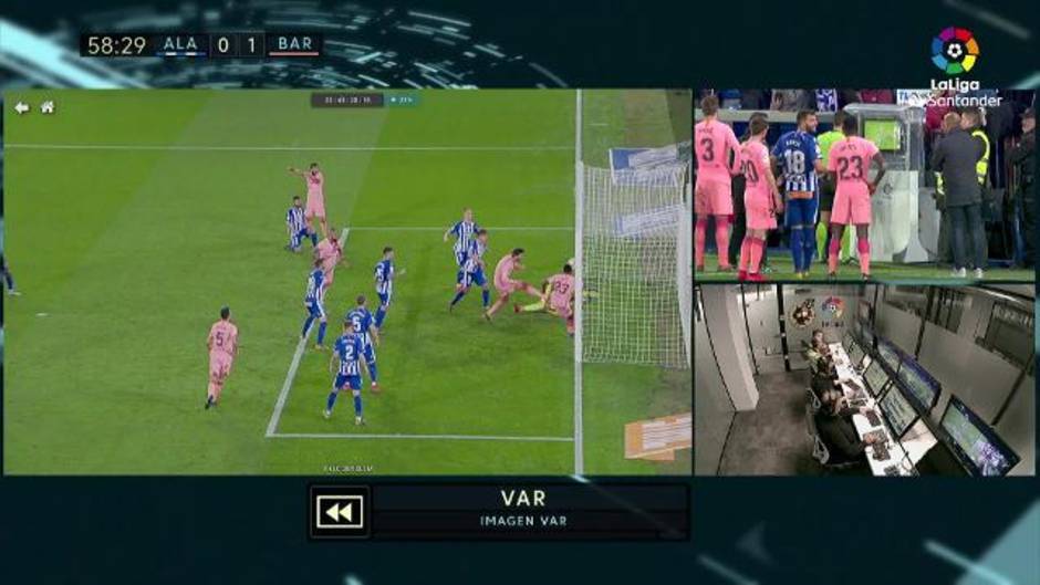 La actuación del VAR en el Alavés 0-2 Barcelona