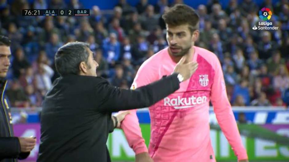 Discusión entre Valverde y Piqué en el Alavés 0-2 Barcelona