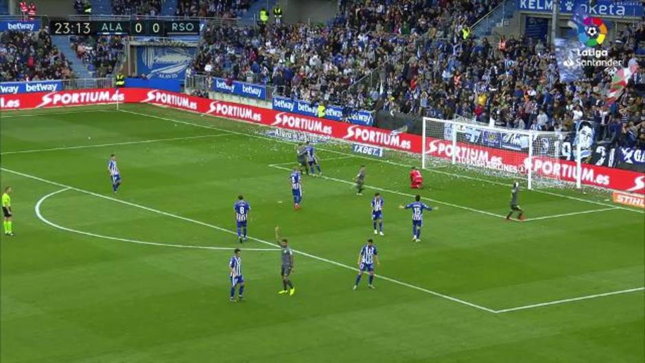 Gol de Willian José (0-1) en el partido del Alavés 0 - 1 Real Sociedad