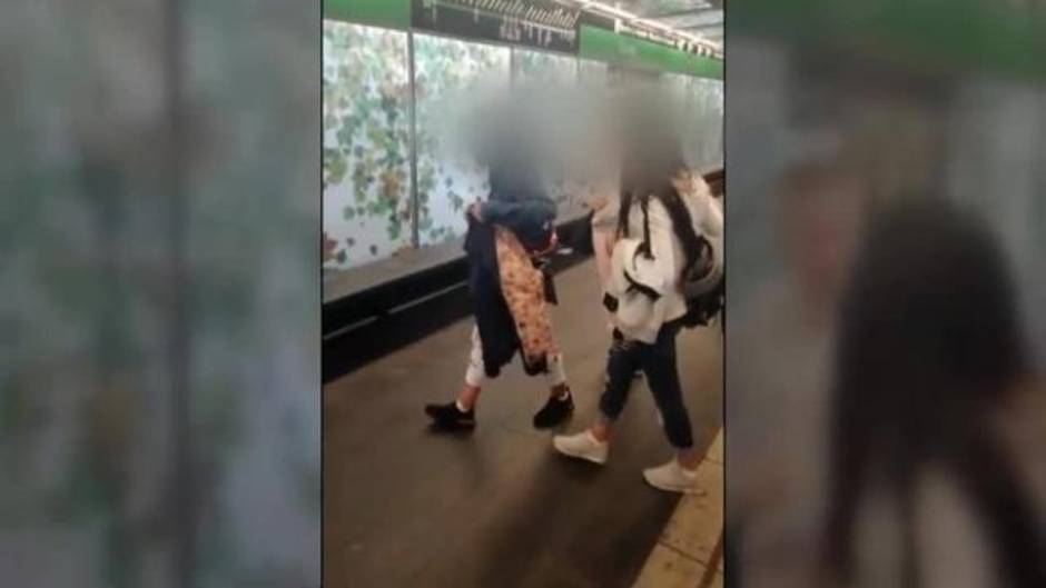 Patrullas de vecinos ahuyentan a los carteristas en el metro de Barcelona