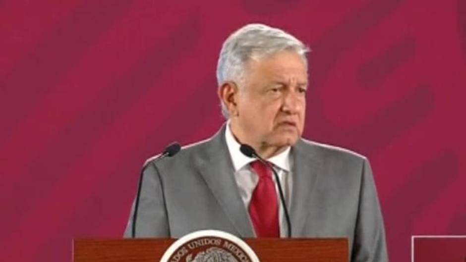 Cientos de mexicanos rompen la verja con Estados Unidos y entran ilegalmente en el país