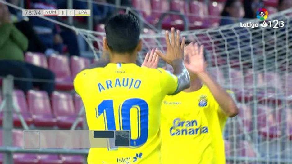 Gol de Srnic 1-1 en el Numancia 1-1 Las Palmas