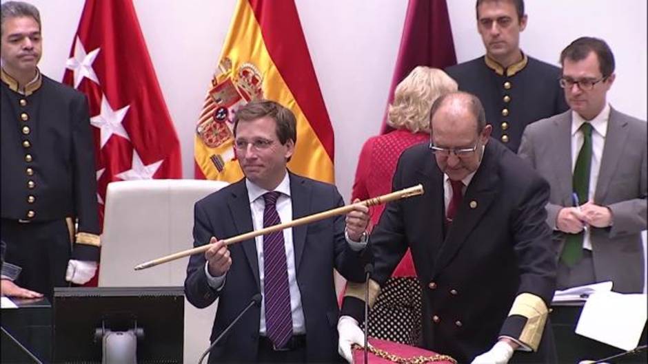 Martínez-Almeida es proclamado alcalde de Madrid