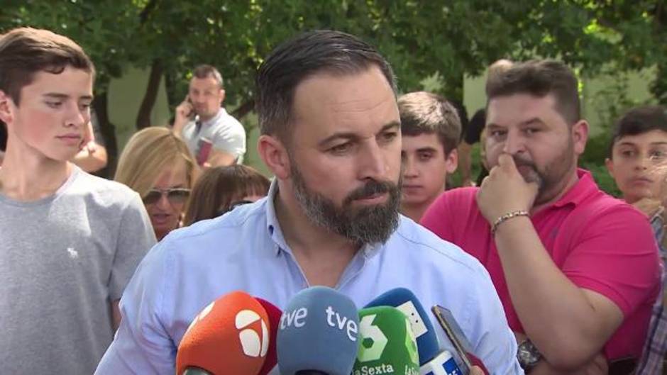 Abascal valora la "lealtad" de los concejales de Vox en Burgos