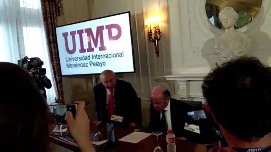 El vicepresidente del Banco Central Europeo, Luis de Guindos, en la Uimp