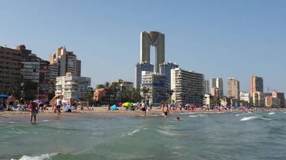 Primera tarde de verano en Benidorm