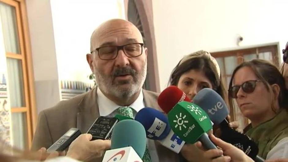 Vox advierte a Serrano de que si sigue criticando la resolución del juicio de 'La Manada' tomarán medidas