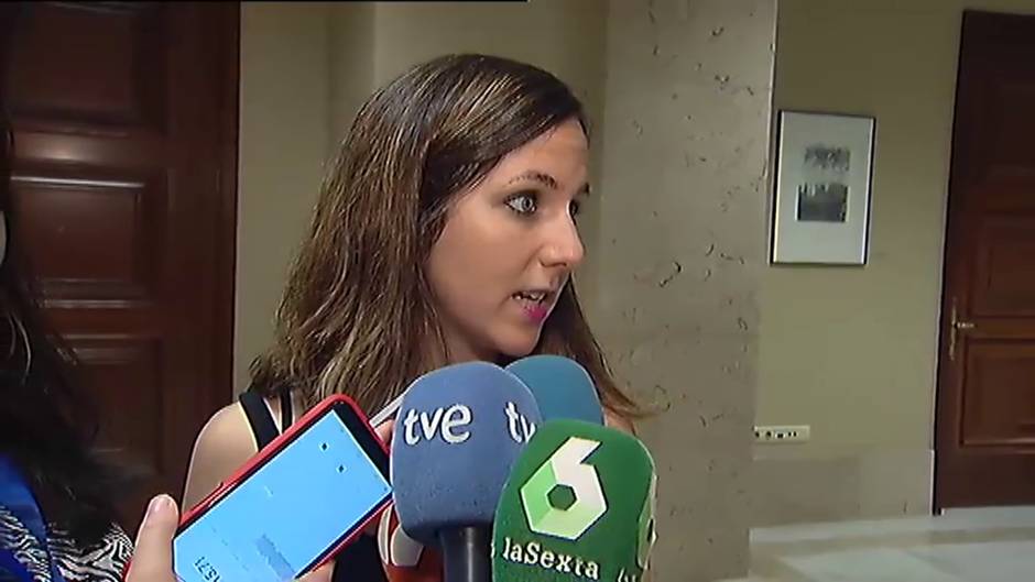Ione Belarra: "Nosotras siempre disponibles y con la mano tendida"
