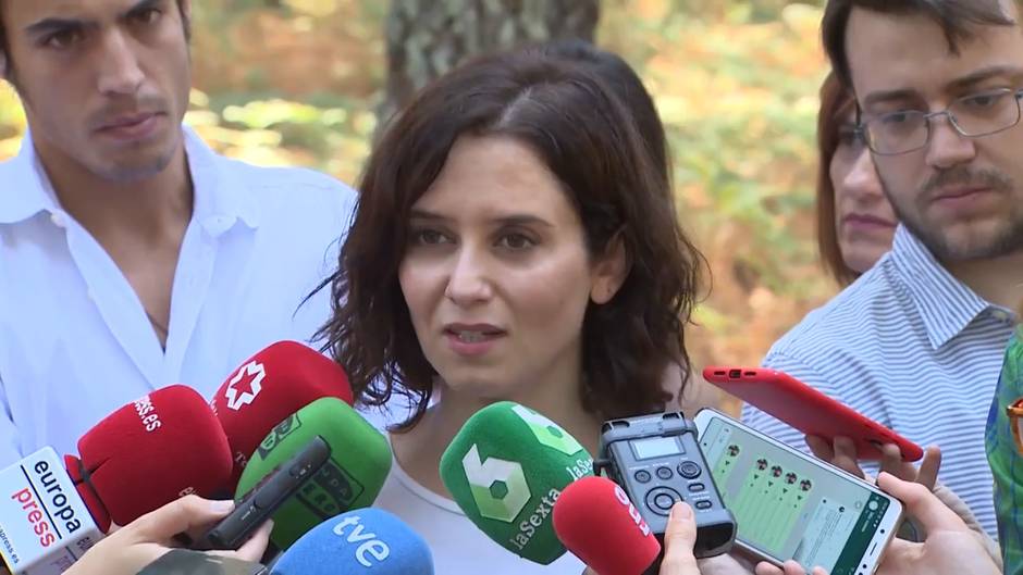 Ayuso cree que el desbloqueo de Murcia es "un paso adelante"