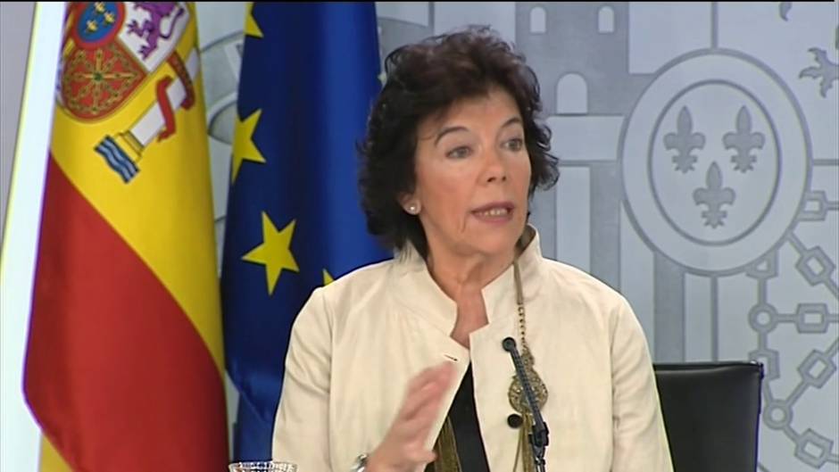 Gobierno aprueba el decreto de becas, con 40 millones más