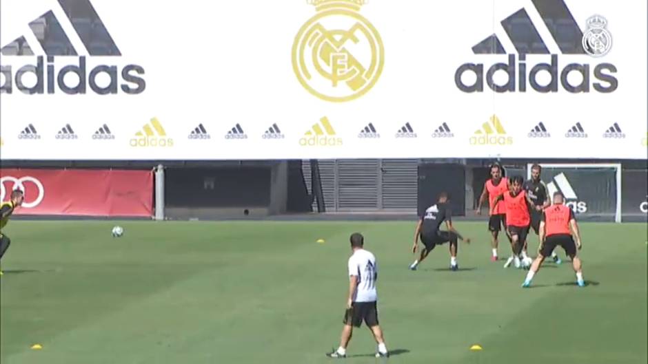 El Madrid vuelve a los entrenamientos a 12 días del inicio liguero