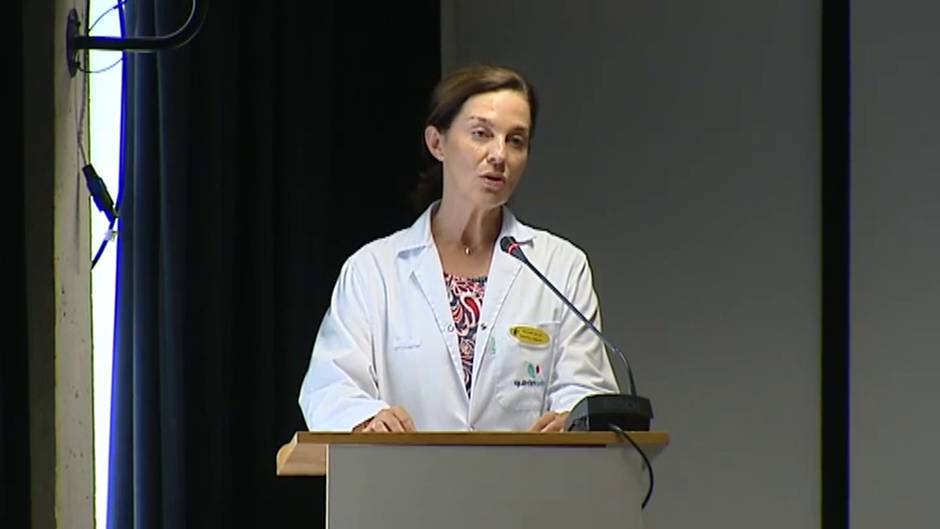 El rey Juan Carlos podría pasar a planta en las próximas horas