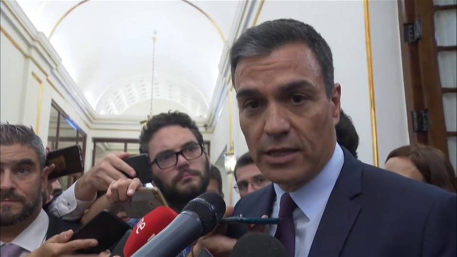 Sánchez se muestra "esperanzado" en que el programa que presentará el martes desbloquee su investidura