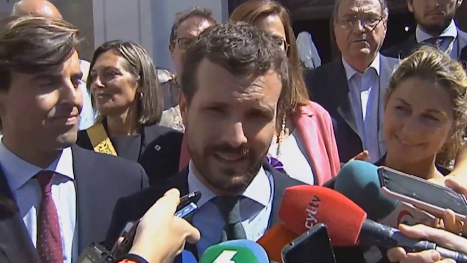 Casado pide a Cs "remar en la misma dirección"