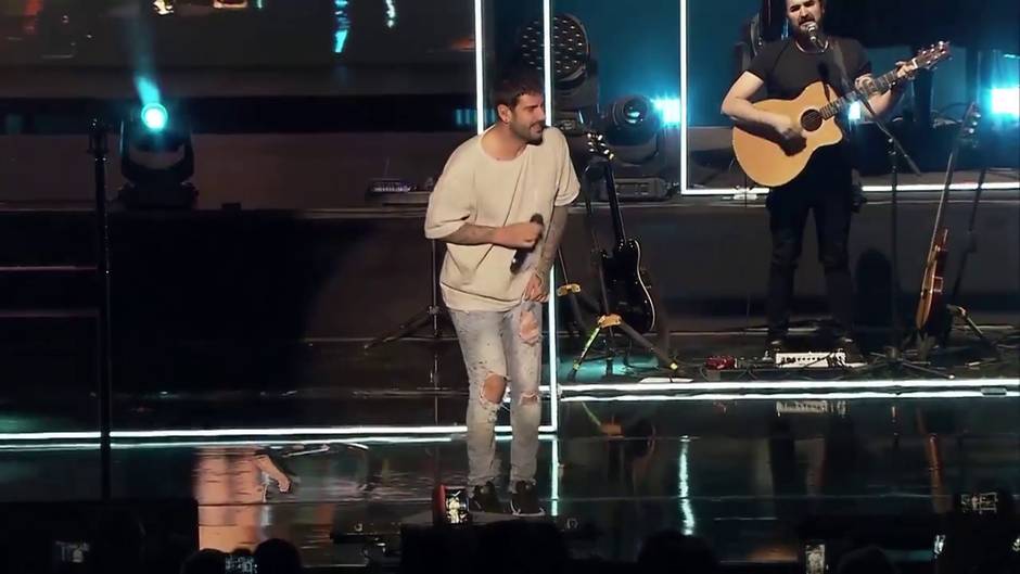 Melendi y Julia Nakamatsu se casan este sábado