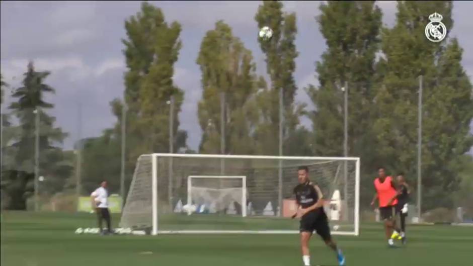 El Real Madrid se prepara para el partido contra el PSG
