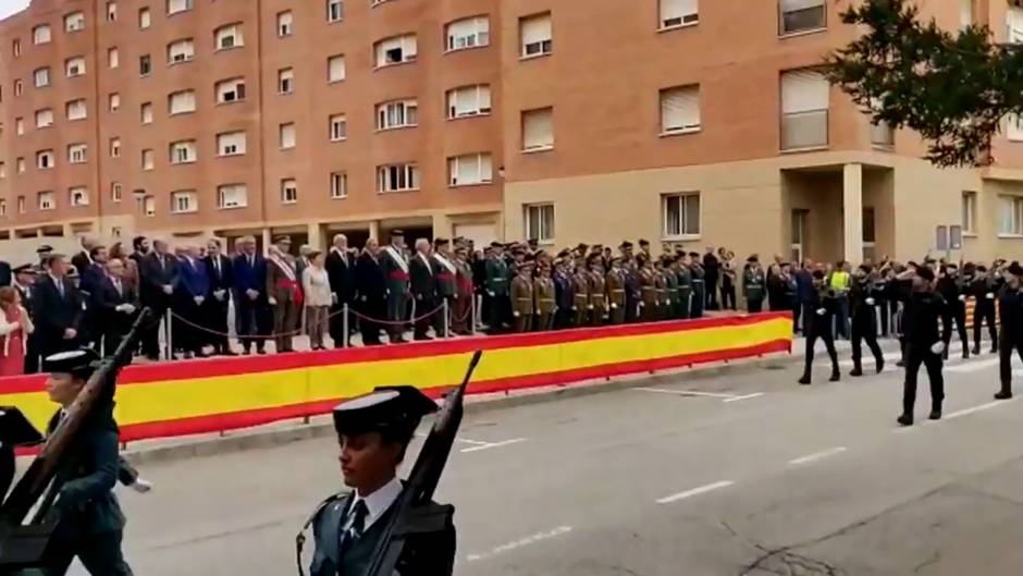 Desfile por Patrona de la Guardia Civil en Sant Andreu de la Barca