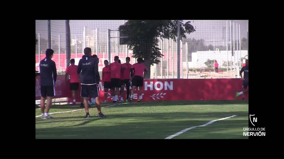 Entrenamiento del Sevilla del miercoles