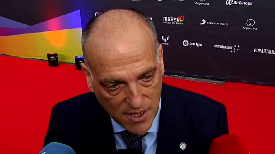 Javier Tebas, confiado en que la marcha de Messi se encuentre lejana