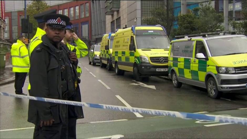 Al menos cinco apuñalados en un ataque con arma blanca en Mánchester (Reino Unido)
