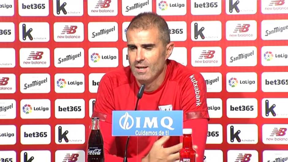 Garitano: "No estamos en la situación de Madrid, Atleti y Barça de tener que ganar constantemente"