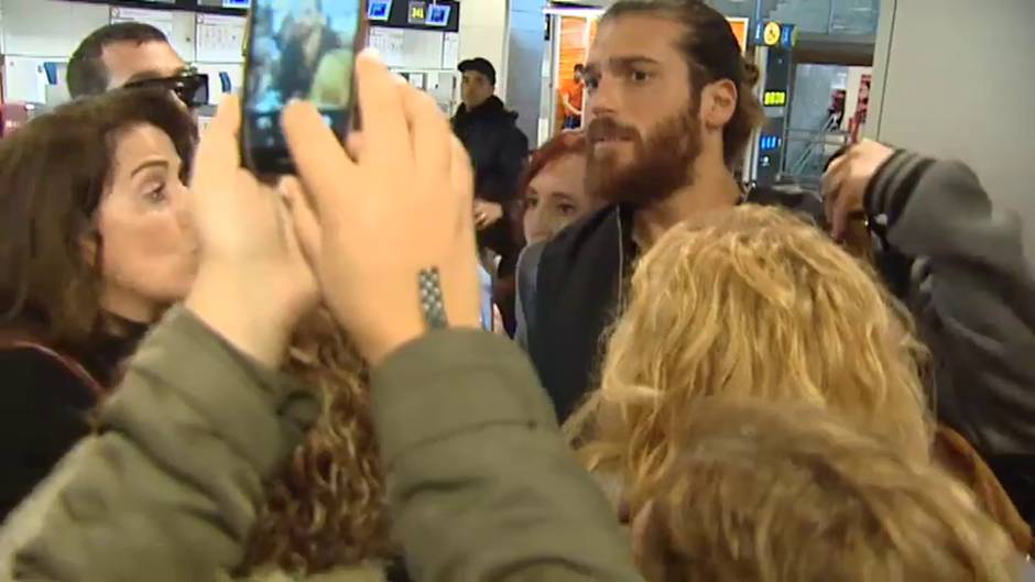 El actor turco Can Yaman se despide de Madrid